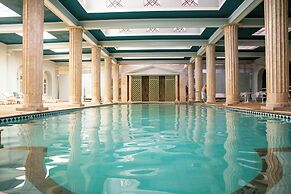 Palace Hotel