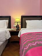 Grand Laurel Hotel
