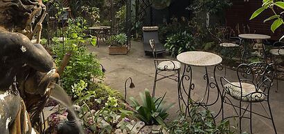 Noe's Nest Bed and Breakfast