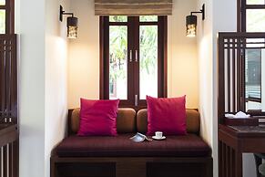 Khaolak Bay Front Resort