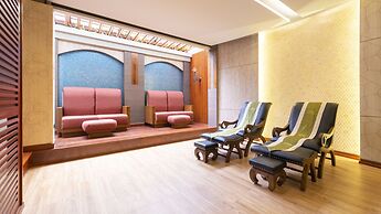 Khaolak Bay Front Resort