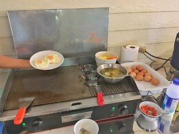 Srichada Hotel Khaolak