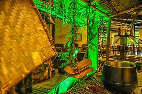 Oak Ray Regency Hotel