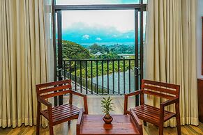 Oak Ray Regency Hotel