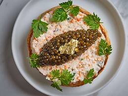 Hôtel des Arts Saigon - MGallery Collection