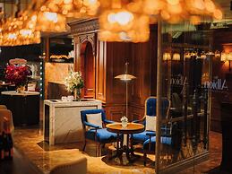 Hôtel des Arts Saigon - MGallery Collection