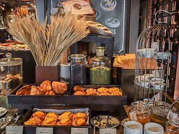 Hôtel des Arts Saigon - MGallery Collection