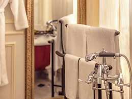 Hôtel des Arts Saigon - MGallery Collection