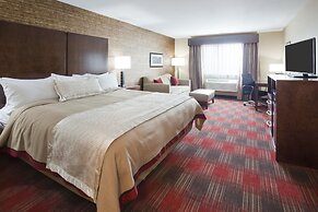 Gateway Park Hotel and Suites