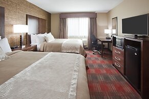 Gateway Park Hotel and Suites