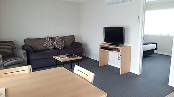 Central Motor Lodge