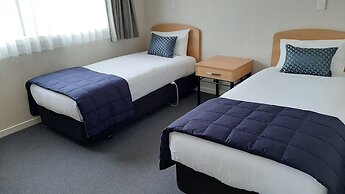 Central Motor Lodge