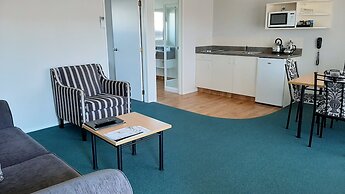 Central Motor Lodge