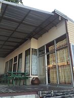 Supreeya Guesthouse - Hostel