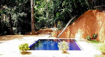 Clove Garden Hotel
