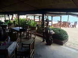 Bottle Beach 2 Bungalows