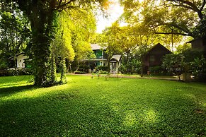 E-Outfitting Doikham Resort