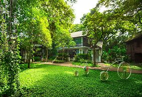 E-Outfitting Doikham Resort