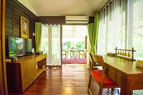 E-Outfitting Doikham Resort