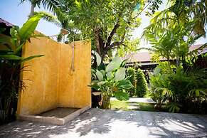 Happy Cottages Phuket