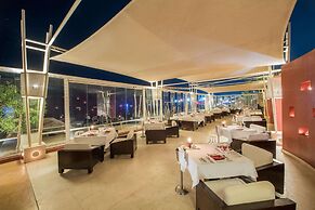 SENTIDO Reef Oasis Aqua Park Resort