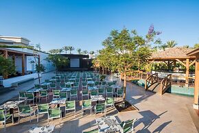 SENTIDO Reef Oasis Aqua Park Resort