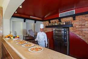 SENTIDO Reef Oasis Aqua Park Resort