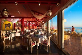 SENTIDO Reef Oasis Aqua Park Resort