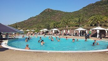 Residence Hotel Monte Ricciu