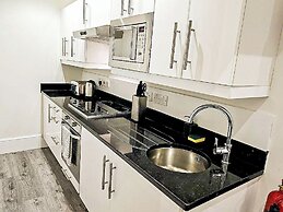 Hyde Park Superior Apartments