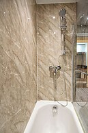 Hyde Park Superior Apartments