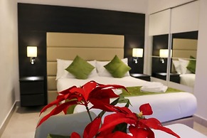 Hyde Park Superior Apartments