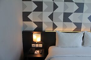 Luminor Hotel Jemursari by WH