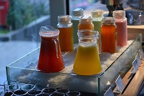 Luminor Hotel Jemursari by WH