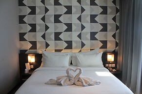 Luminor Hotel Jemursari by WH