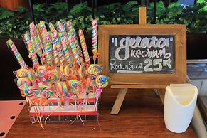 Luminor Hotel Jemursari by WH