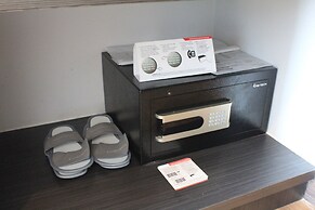 Luminor Hotel Jemursari by WH