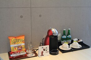 Luminor Hotel Jemursari by WH