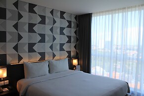 Luminor Hotel Jemursari by WH