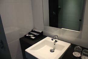 Luminor Hotel Jemursari by WH