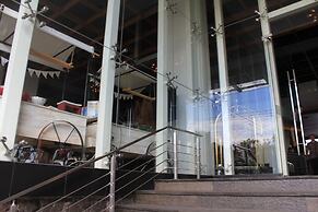 Luminor Hotel Jemursari by WH