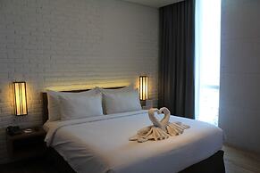 Luminor Hotel Jemursari by WH