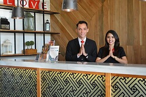 Luminor Hotel Jemursari by WH