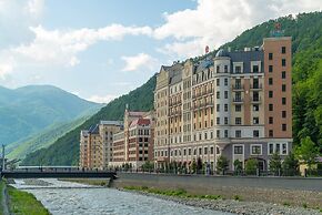 AZIMUT Hotel FREESTYLE Rosa Khutor