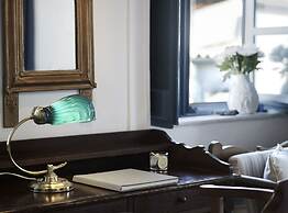 Orloff Boutique Hotel