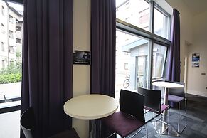 Edinburgh Metro Youth Hostel