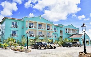 Ocean Breeze Boutique Hotel & Marina