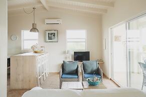Ocean Breeze Boutique Hotel & Marina
