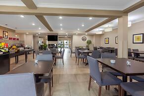 Best Western Plus Fort Saskatchewan Inn & Suites
