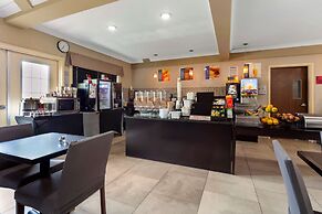 Best Western Plus Fort Saskatchewan Inn & Suites